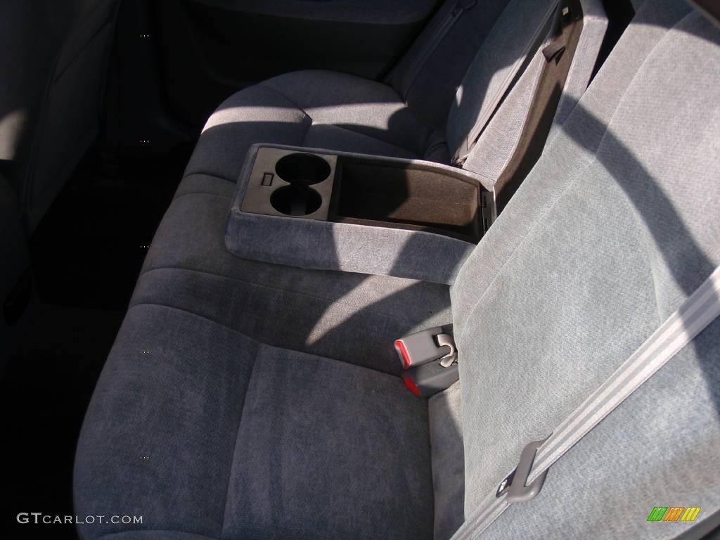 2004 Optima LX - Black / Gray photo #10
