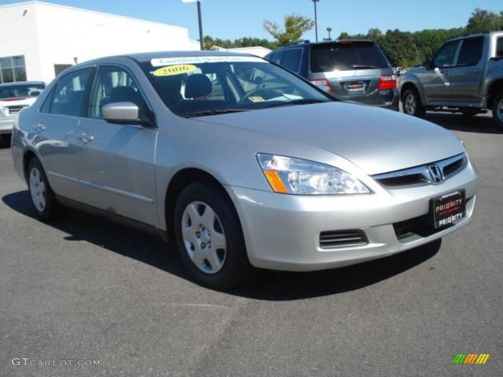 2006 Accord LX Sedan - Alabaster Silver Metallic / Black photo #7