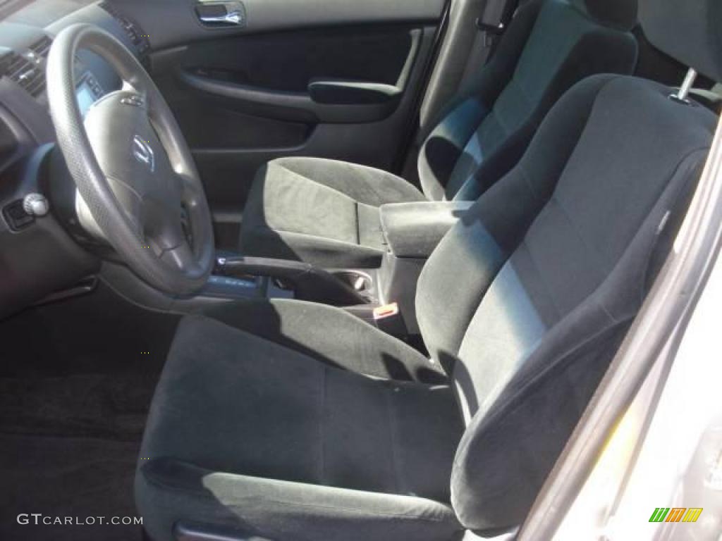 2006 Accord LX Sedan - Alabaster Silver Metallic / Black photo #9