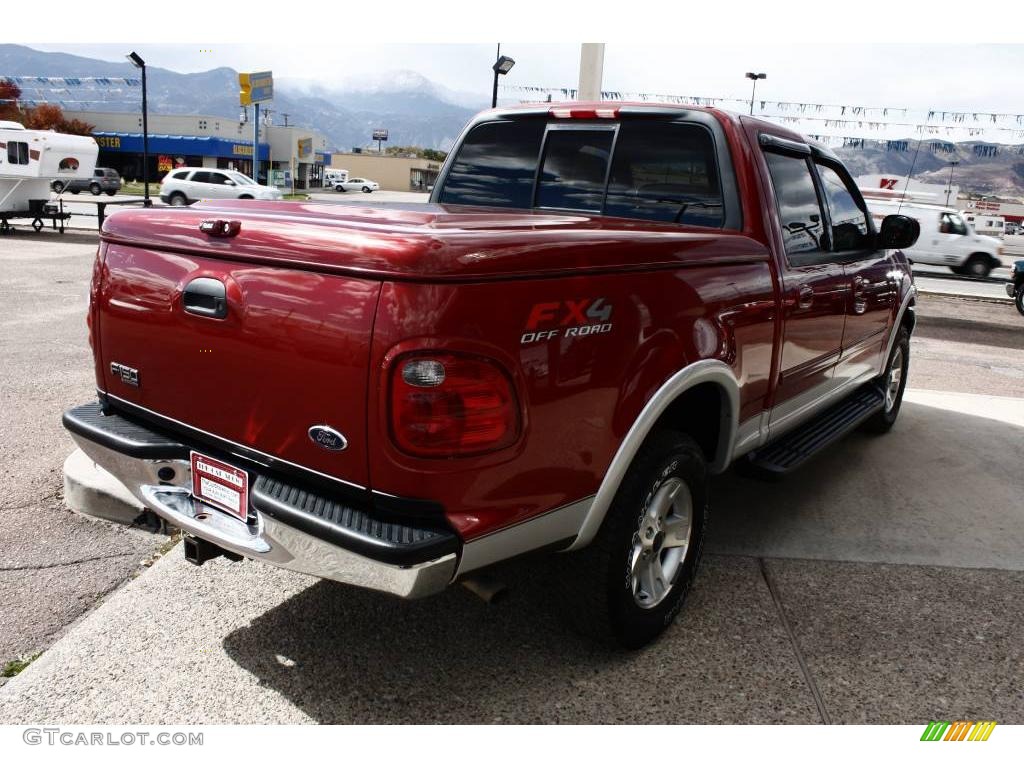 2002 F150 XLT SuperCrew 4x4 - Toreador Red Metallic / Medium Graphite photo #3