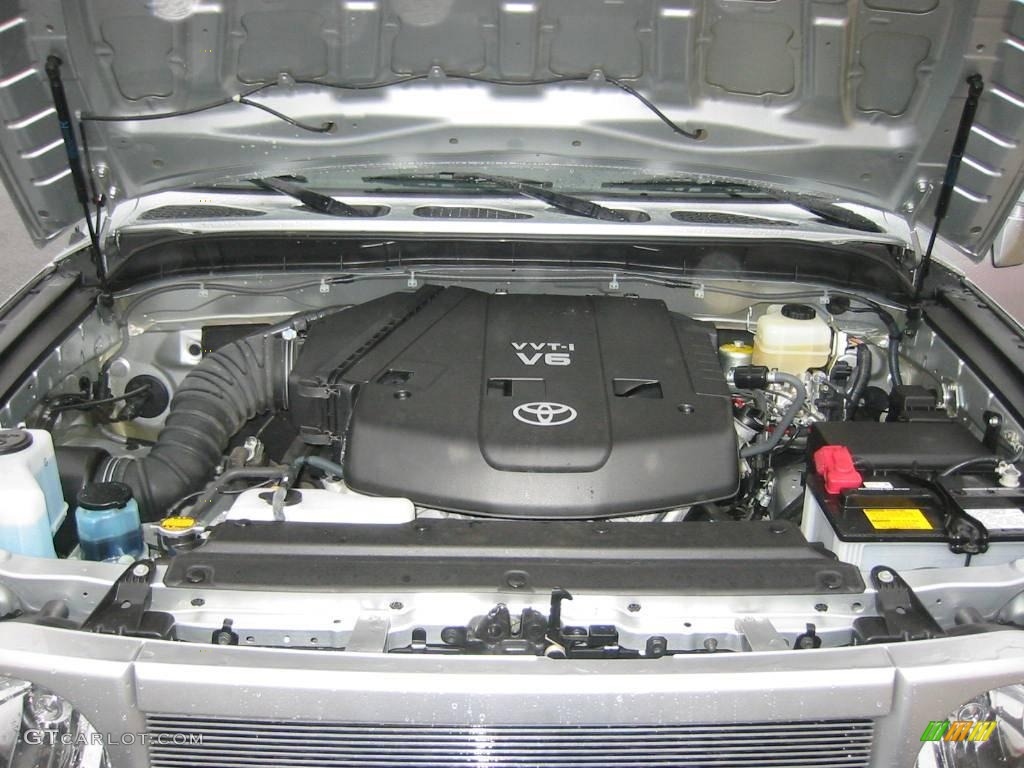 2007 FJ Cruiser 4WD - Titanium Metallic / Dark Charcoal photo #34