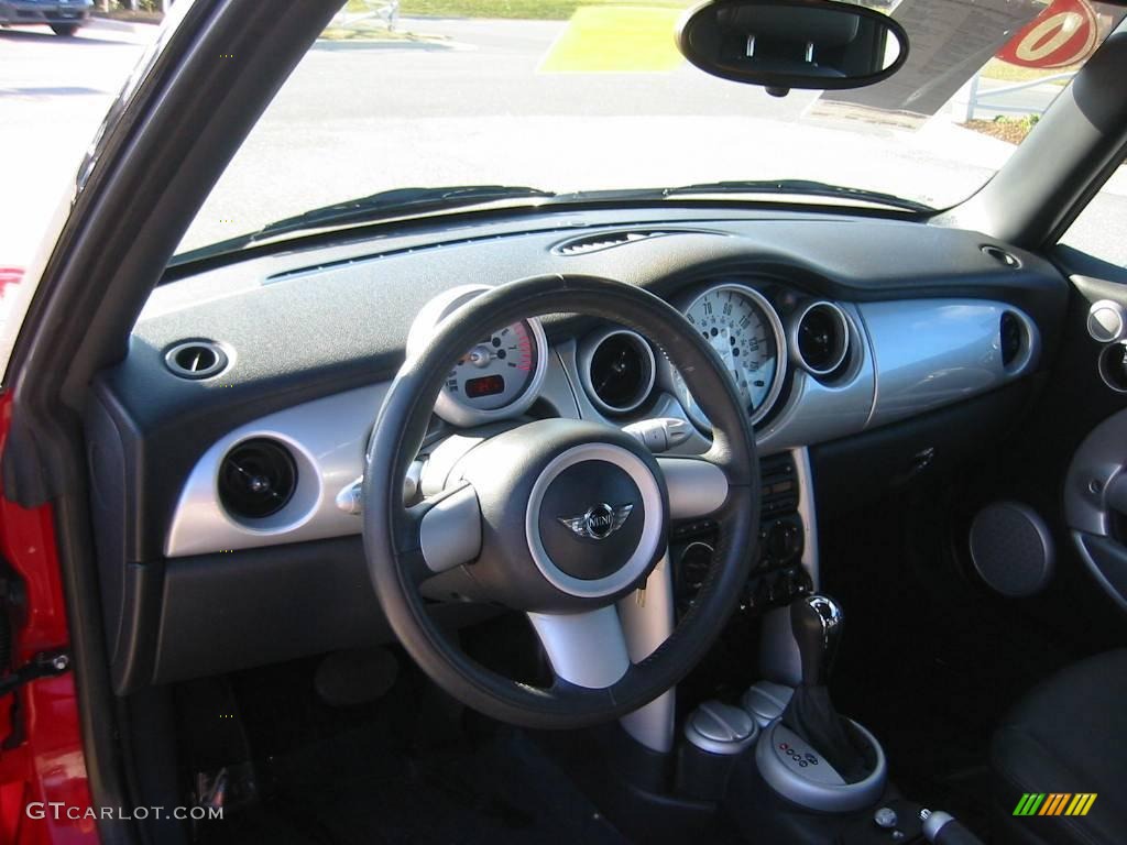 2005 Cooper Convertible - Chili Red / Panther Black photo #14