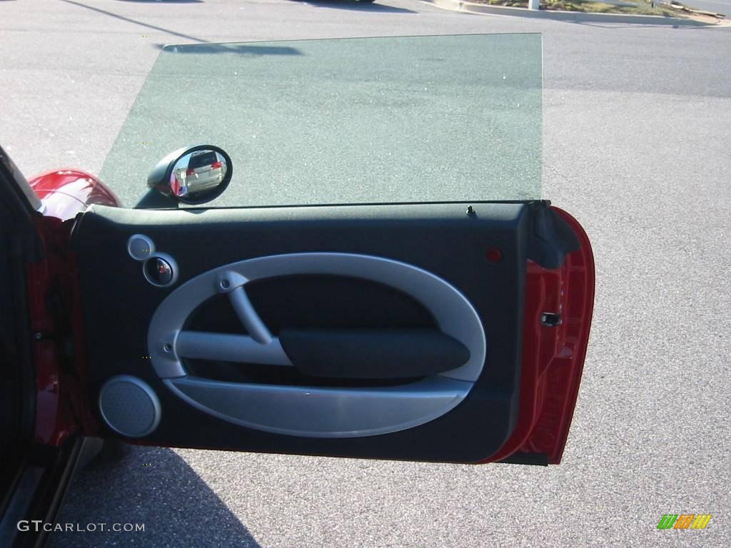 2005 Cooper Convertible - Chili Red / Panther Black photo #16