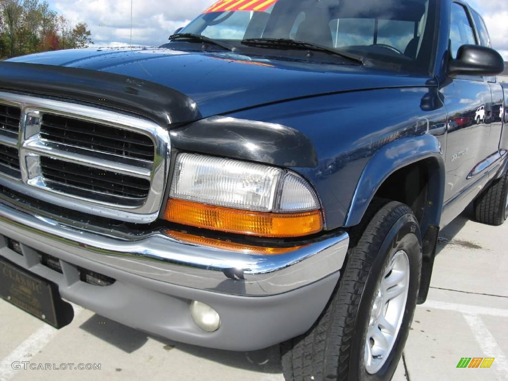 2002 Dakota SLT Club Cab 4x4 - Atlantic Blue Pearl / Dark Slate Gray photo #5