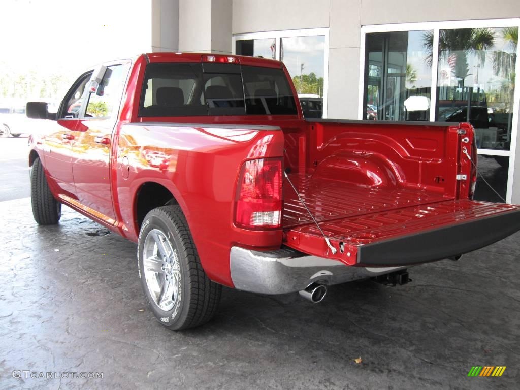 2010 Ram 1500 Big Horn Crew Cab - Inferno Red Crystal Pearl / Dark Slate/Medium Graystone photo #8