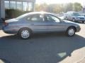 Graphite Blue Metallic - Taurus SE Photo No. 3
