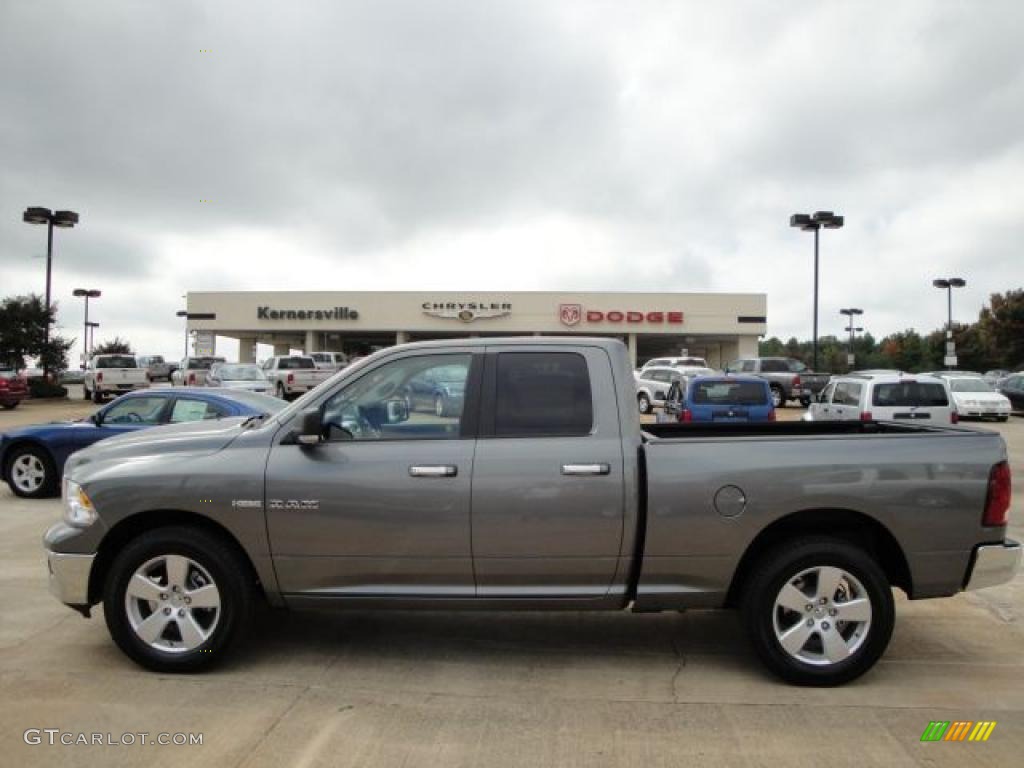 2010 Ram 1500 Big Horn Quad Cab - Mineral Gray Metallic / Dark Slate/Medium Graystone photo #2