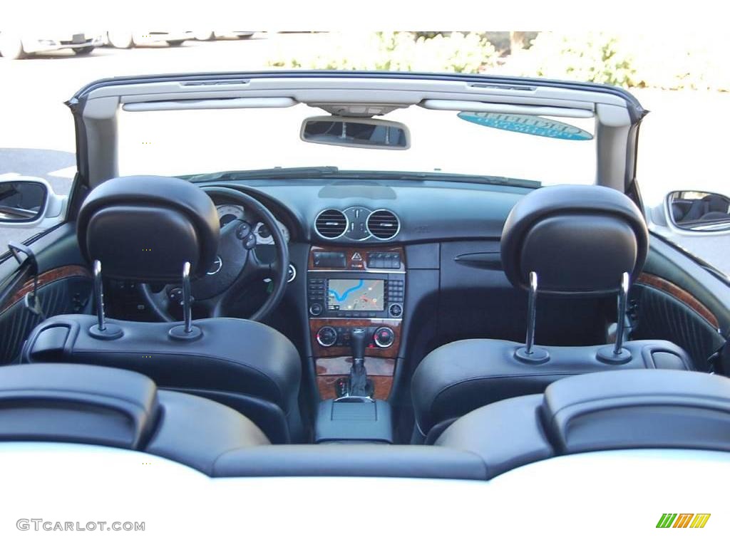 2006 CLK 500 Cabriolet - Diamond Silver Metallic / Black photo #12