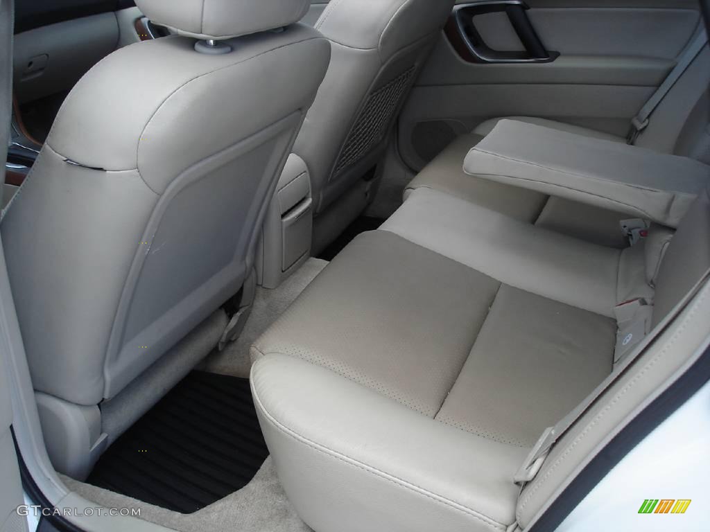 2005 Outback 3.0 R L.L. Bean Edition Wagon - Satin White Pearl / Taupe photo #2