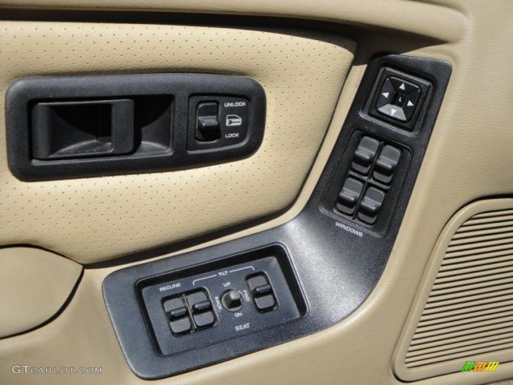 1993 Lebaron GTC Convertible - Emerald Green Pearl / Beige photo #12