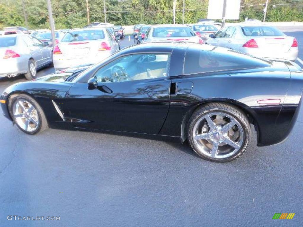 2005 Corvette Coupe - Black / Cashmere photo #1