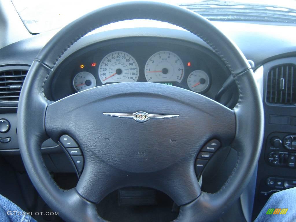 2007 Town & Country Touring - Cognac Crystal Pearl / Medium Slate Gray photo #18