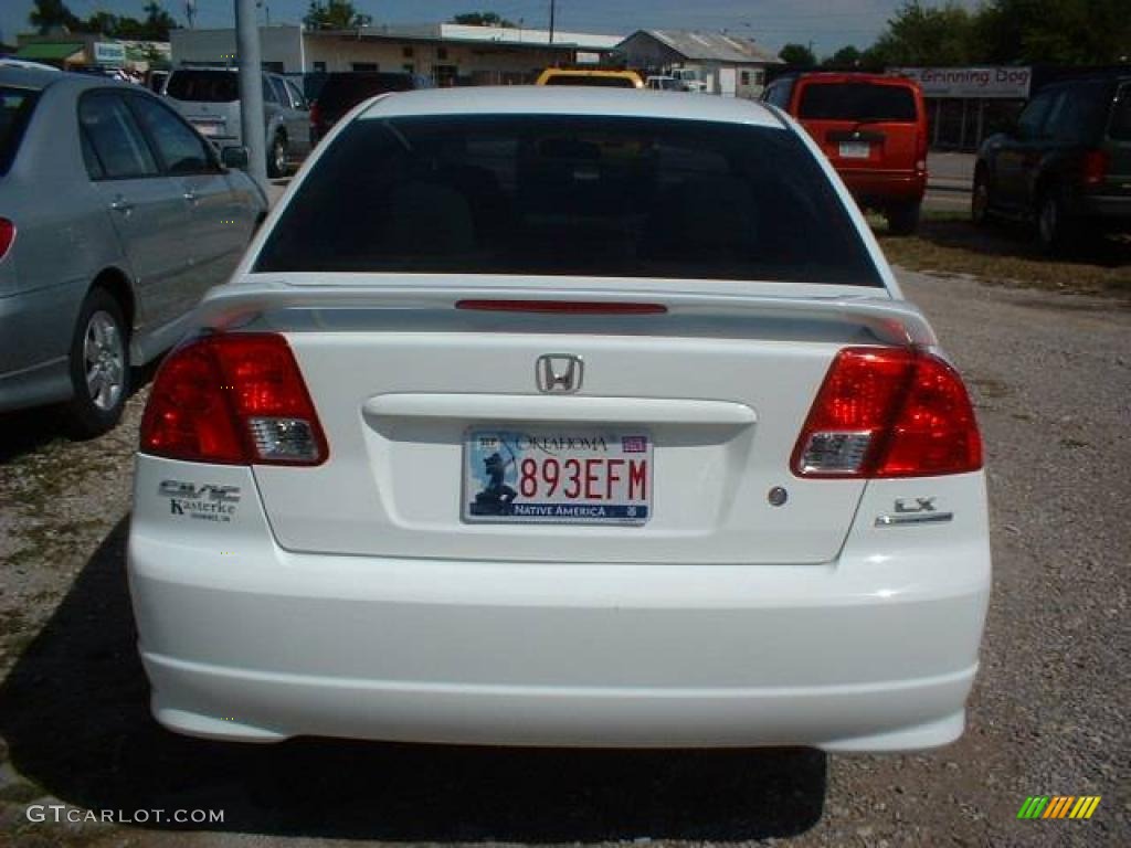 2005 Civic LX Sedan - Taffeta White / Ivory photo #4