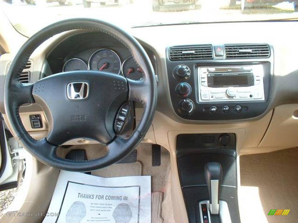 2005 Civic LX Sedan - Taffeta White / Ivory photo #9