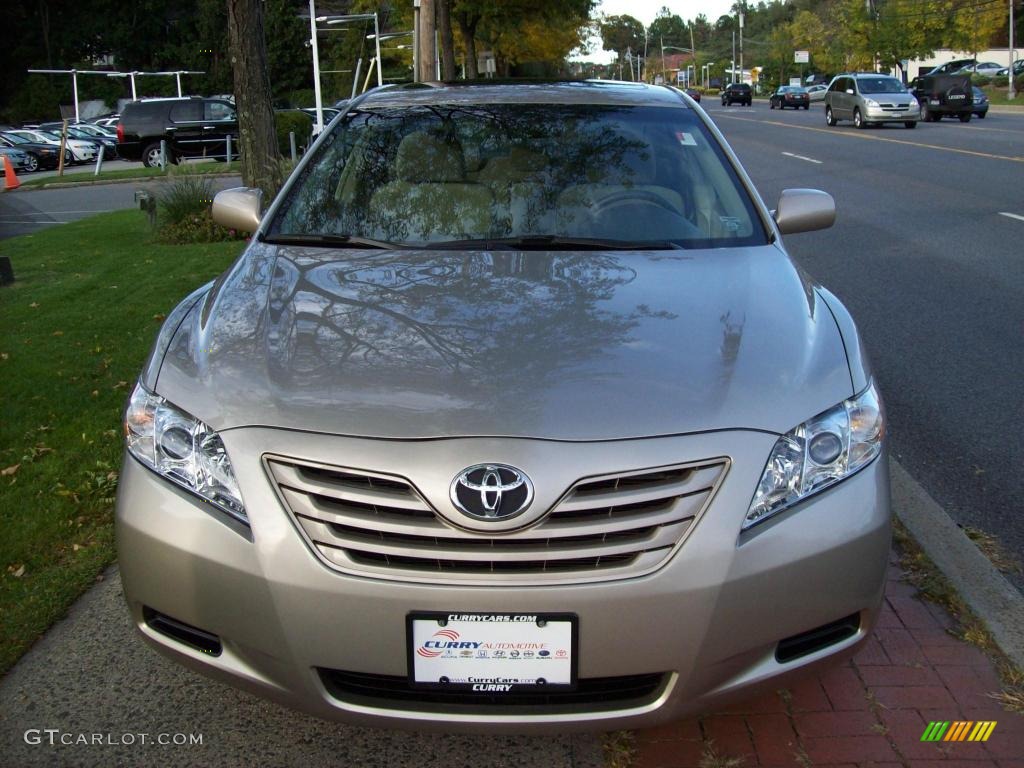 2008 Camry LE - Desert Sand Mica / Bisque photo #3