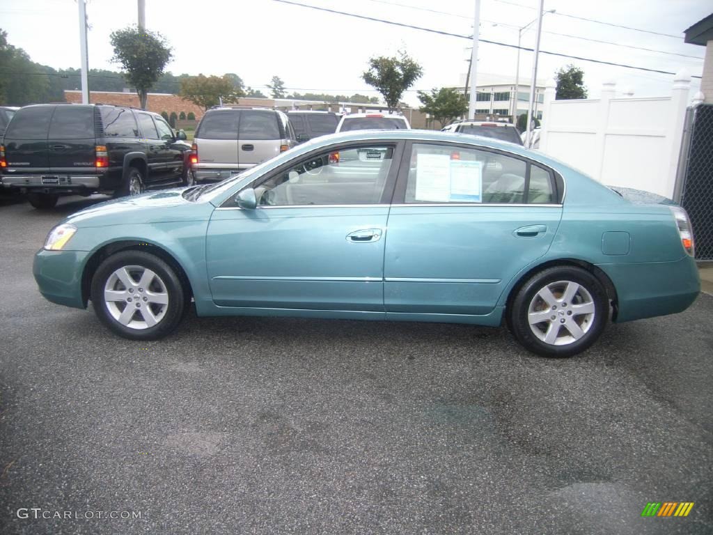 2002 Altima 2.5 S - Seascape Light Blue / Frost Gray photo #3