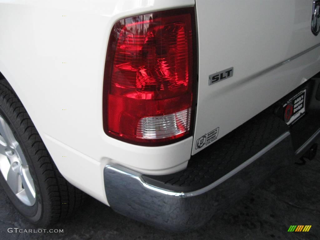 2009 Ram 1500 SLT Quad Cab - Stone White / Dark Slate/Medium Graystone photo #8