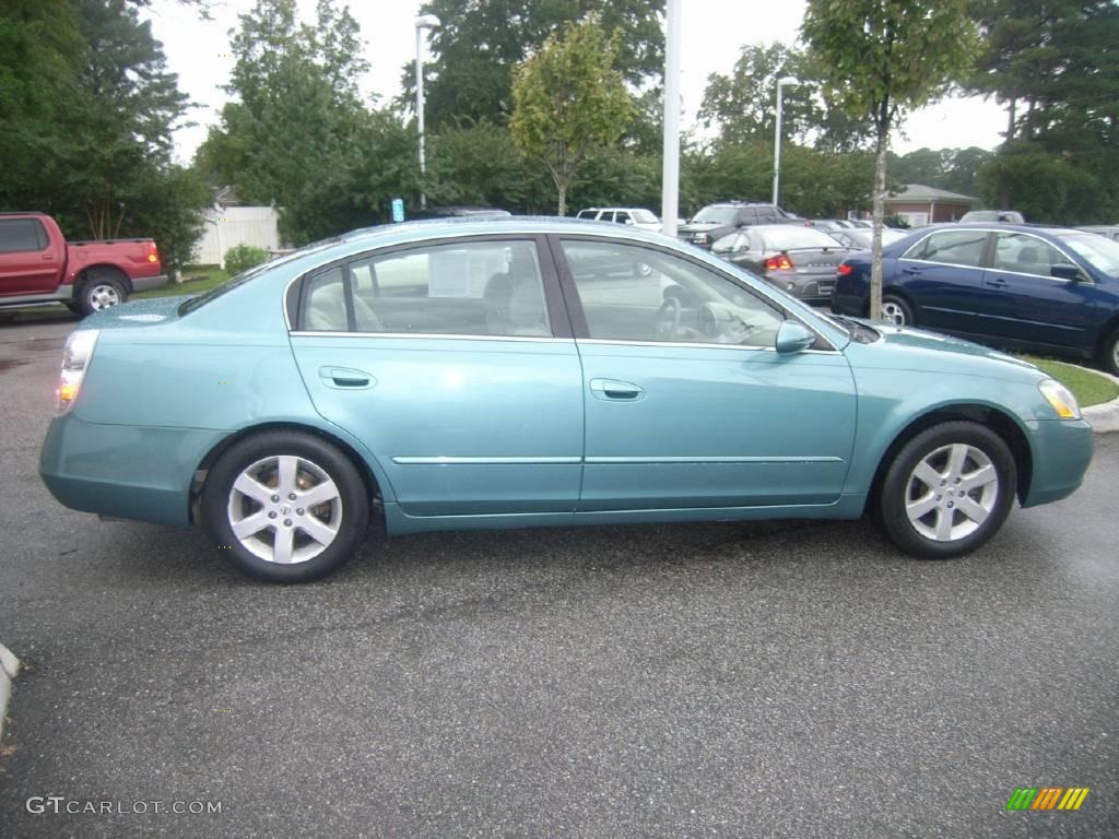2002 Altima 2.5 S - Seascape Light Blue / Frost Gray photo #7