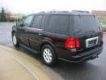2006 Black Lincoln Navigator Luxury 4x4  photo #2