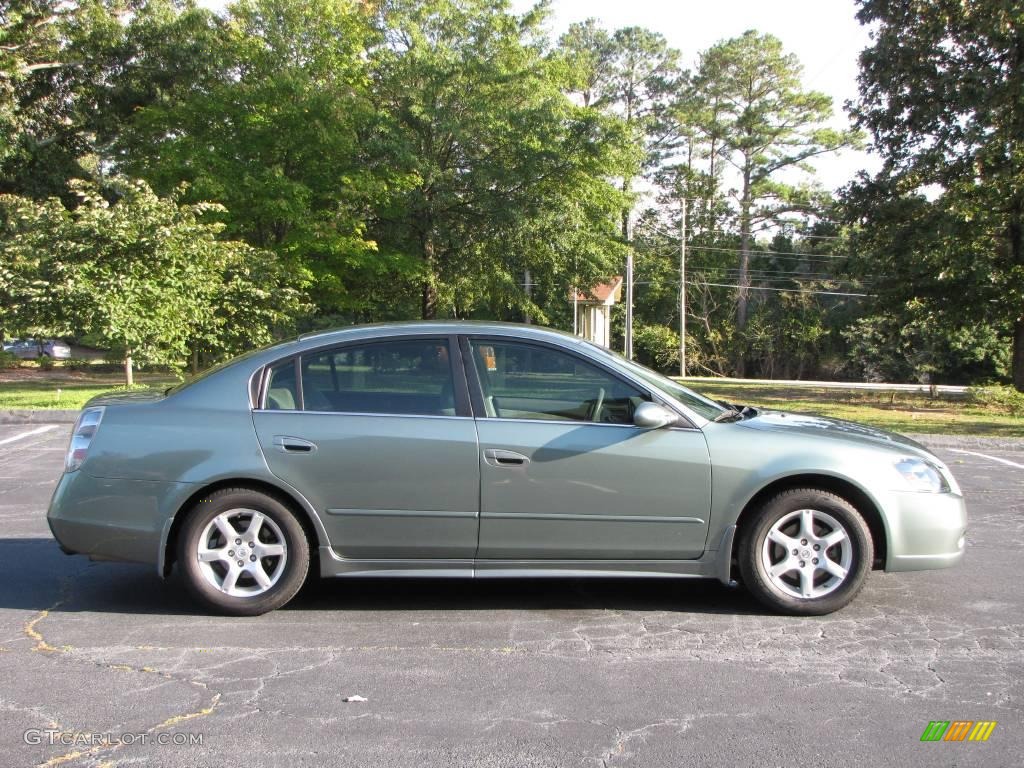 2005 Altima 2.5 S - Mystic Emerald Green / Frost Gray photo #11