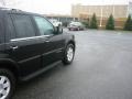 2006 Black Lincoln Navigator Luxury 4x4  photo #6