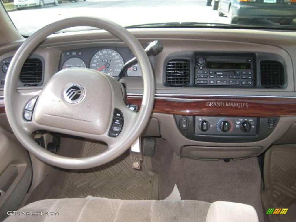 2003 Grand Marquis GS - Arizona Beige Metallic / Medium Parchment photo #14