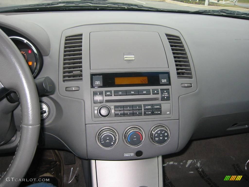 2006 Camry SE V6 - Black / Beige photo #26