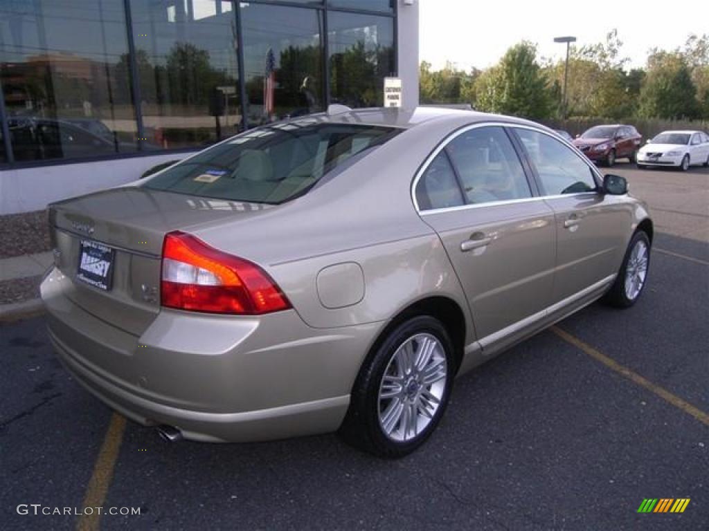 2007 S80 V8 AWD - Shimmer Gold Metallic / Sandstone Beige photo #6