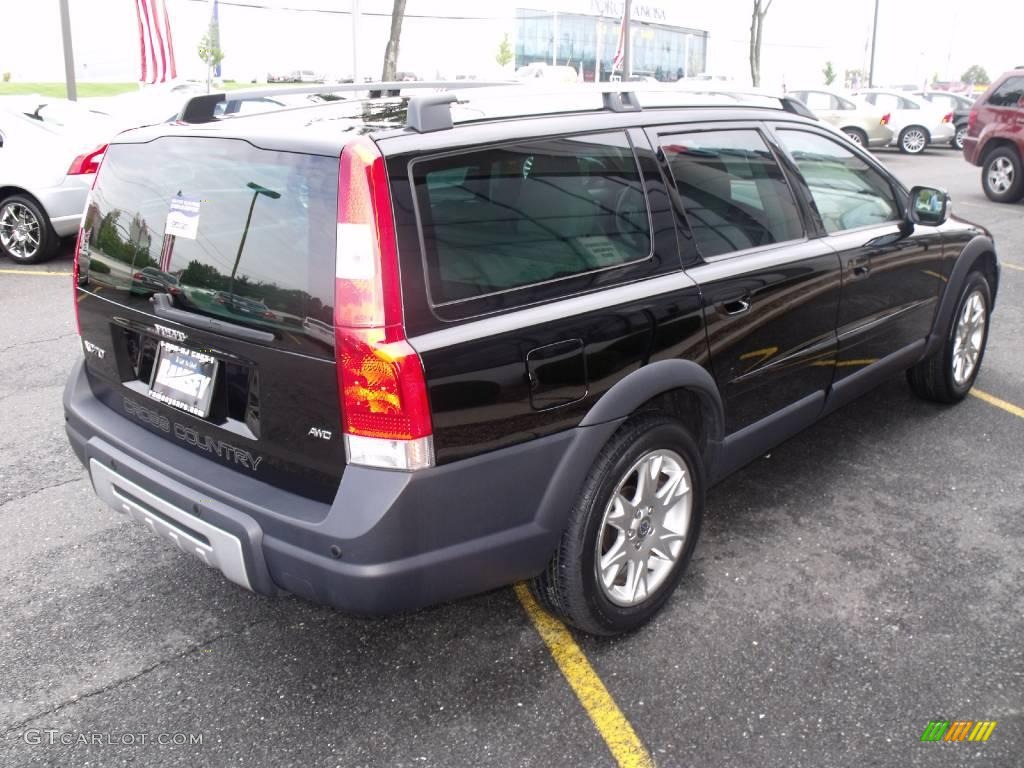 2007 XC70 AWD Cross Country - Black / Taupe photo #5