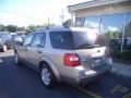 2006 Pueblo Gold Metallic Ford Freestyle SE AWD  photo #3