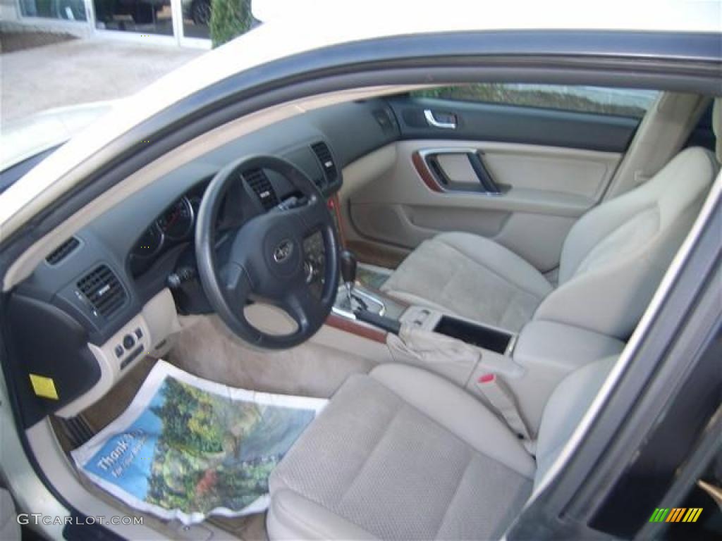 2006 Outback 2.5i Wagon - Champagne Gold Opalescent / Taupe photo #10