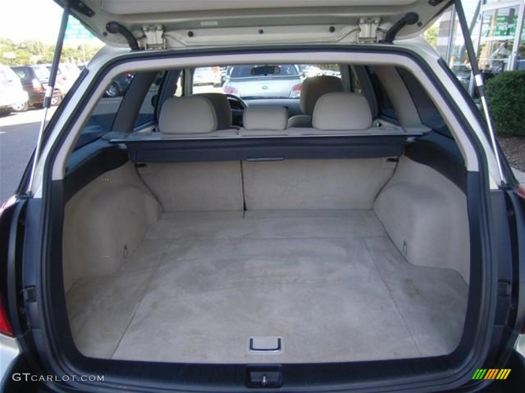 2006 Outback 2.5i Wagon - Champagne Gold Opalescent / Taupe photo #16