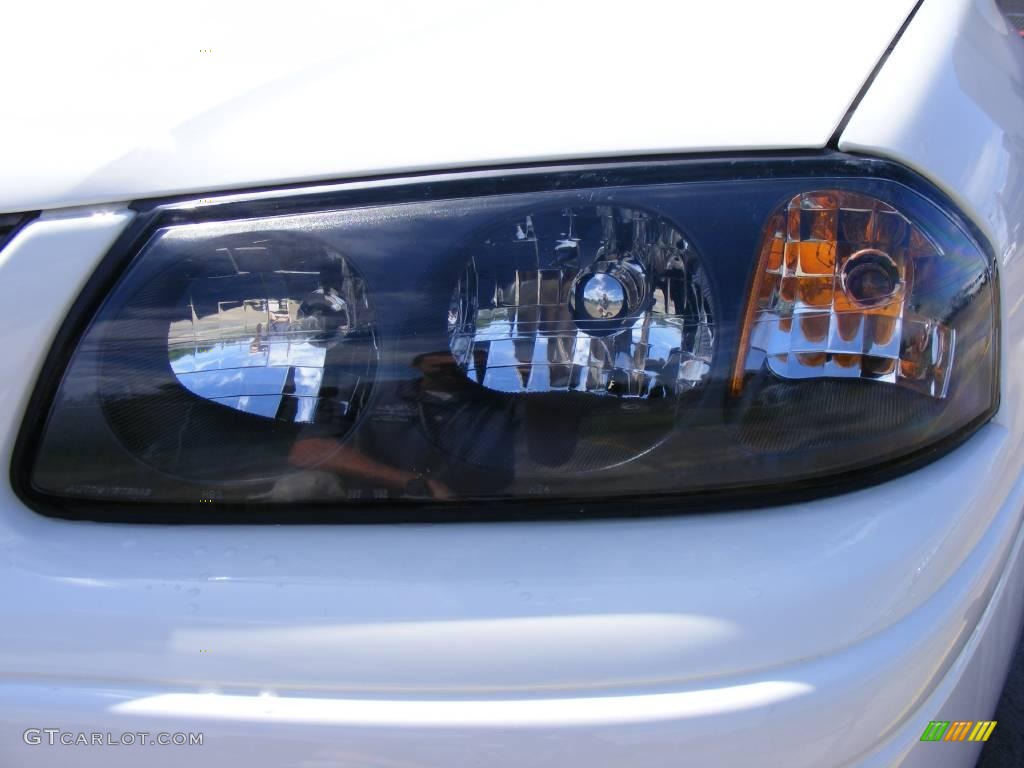 2004 Impala LS - White / Neutral Beige photo #10