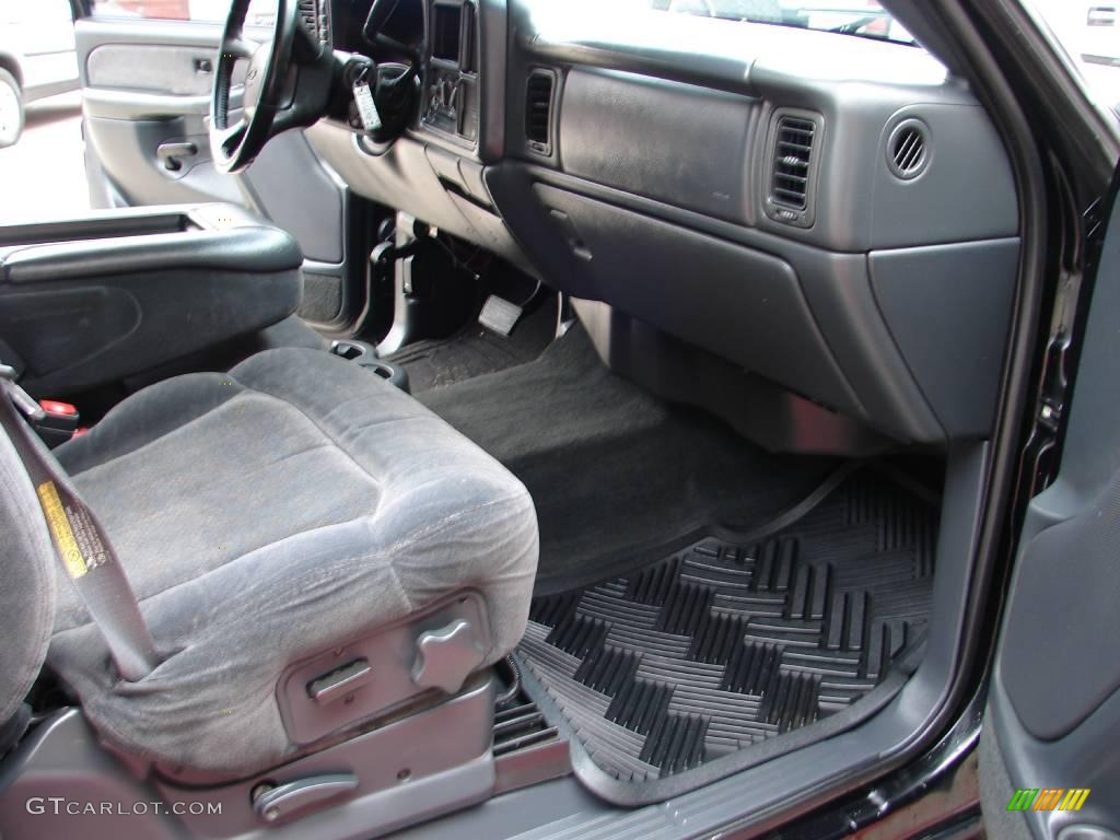 2001 Silverado 2500HD LS Extended Cab 4x4 - Onyx Black / Graphite photo #39