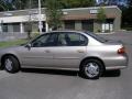 Sandrift Metallic - Malibu Sedan Photo No. 8