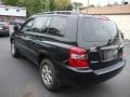 Black - Highlander V6 4WD Photo No. 9