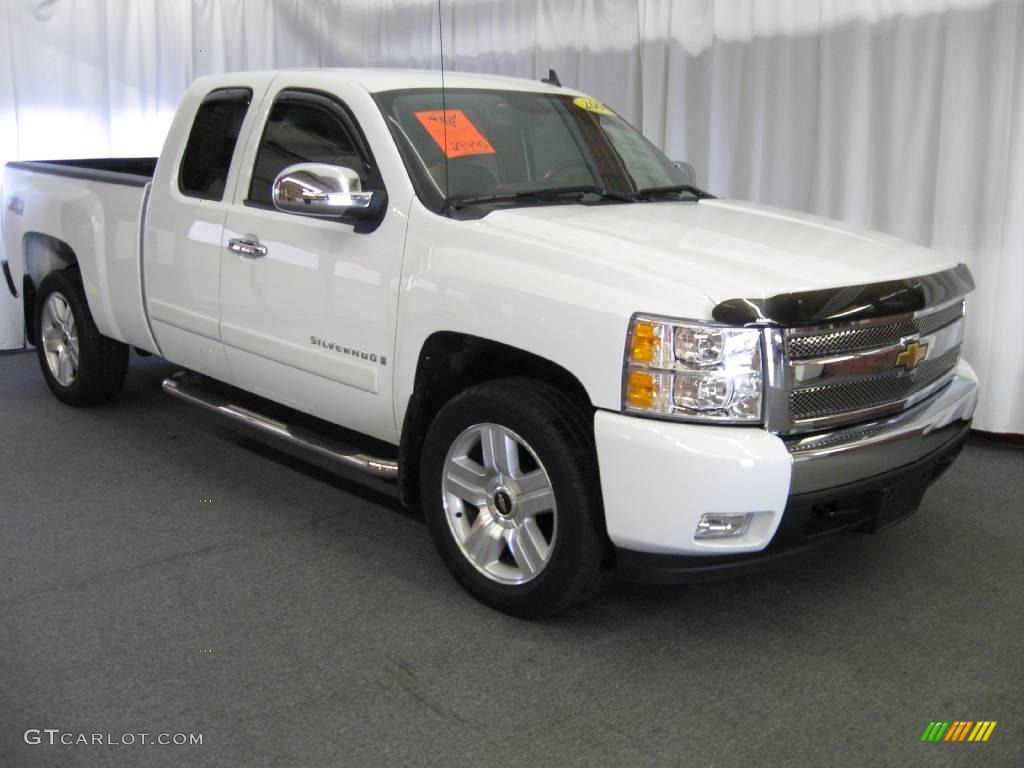 2008 Silverado 1500 LT Extended Cab 4x4 - Summit White / Ebony photo #1