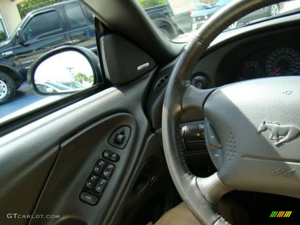 2004 Mustang GT Convertible - Silver Metallic / Dark Charcoal photo #14