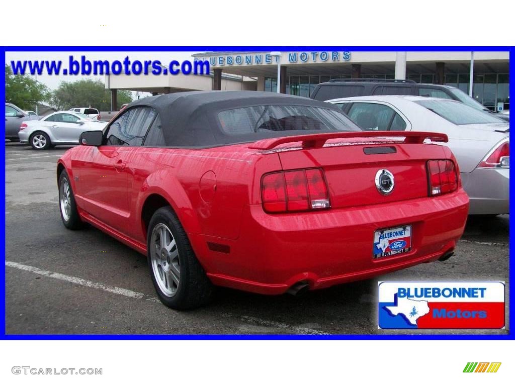2005 Mustang GT Premium Convertible - Torch Red / Dark Charcoal photo #4
