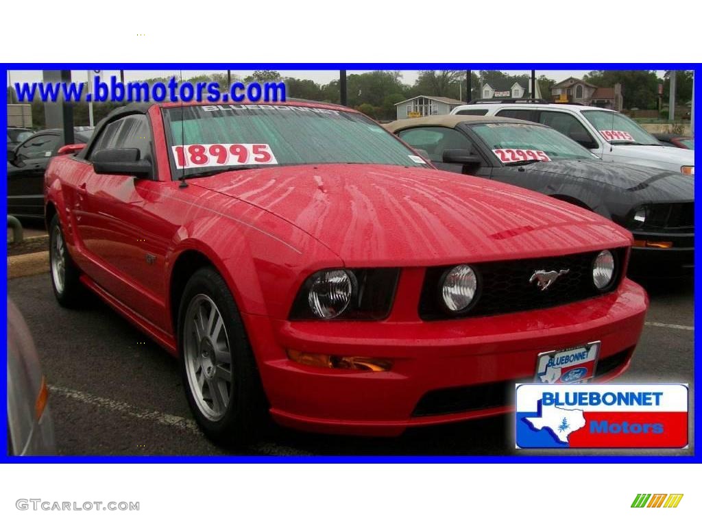 2005 Mustang GT Premium Convertible - Torch Red / Dark Charcoal photo #5