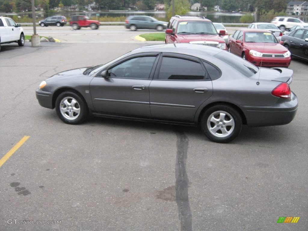 2004 Taurus SES Sedan - Dark Shadow Grey Metallic / Dark Charcoal photo #9