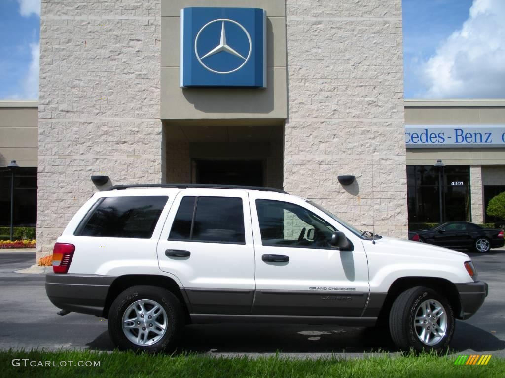 2003 Grand Cherokee Laredo - Stone White / Sandstone photo #5