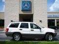 Stone White - Grand Cherokee Laredo Photo No. 5