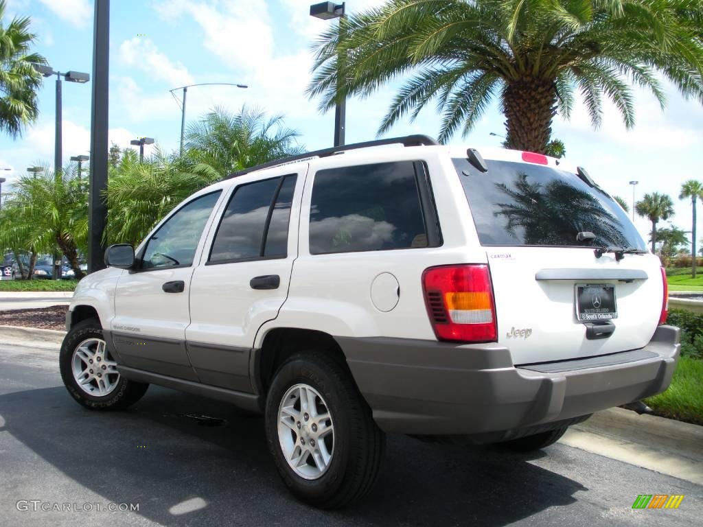 2003 Grand Cherokee Laredo - Stone White / Sandstone photo #8