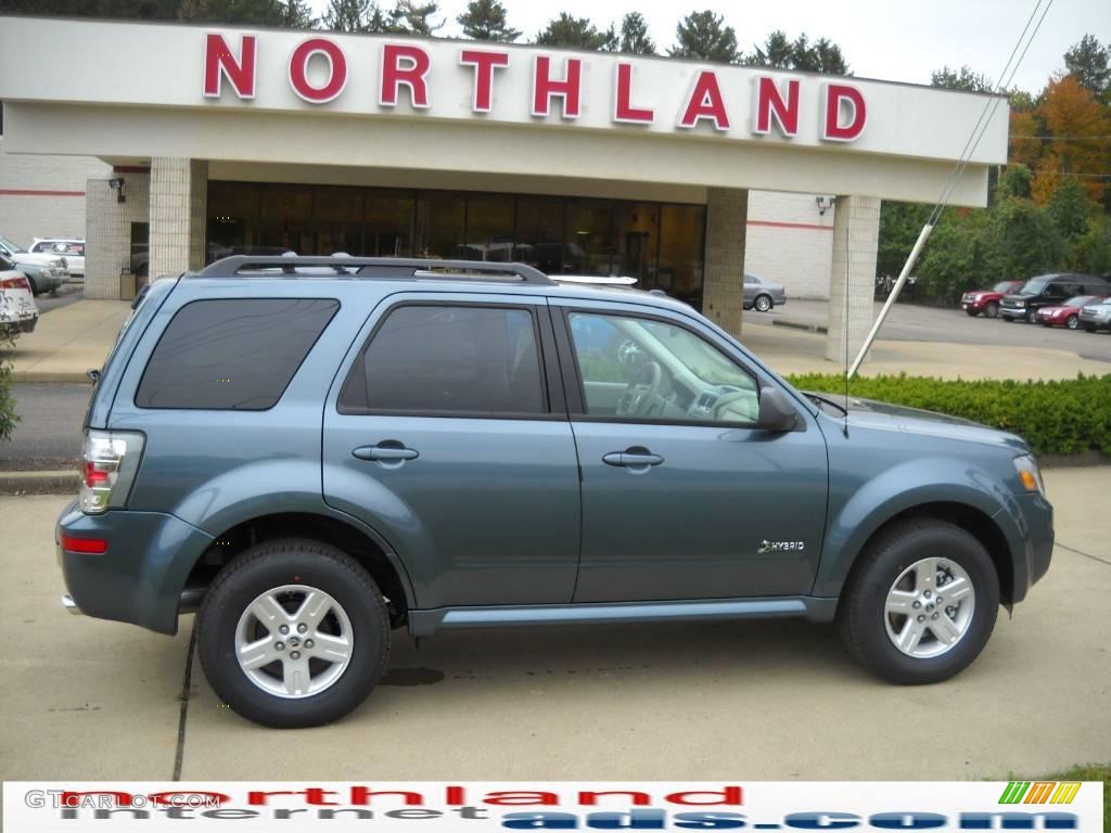Steel Blue Metallic Mercury Mariner