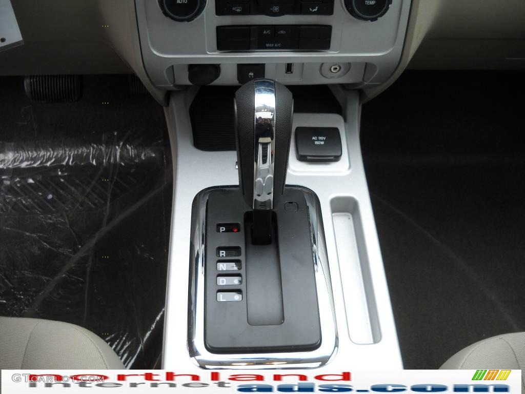 2010 Mariner Hybrid 4WD - Steel Blue Metallic / Stone photo #18
