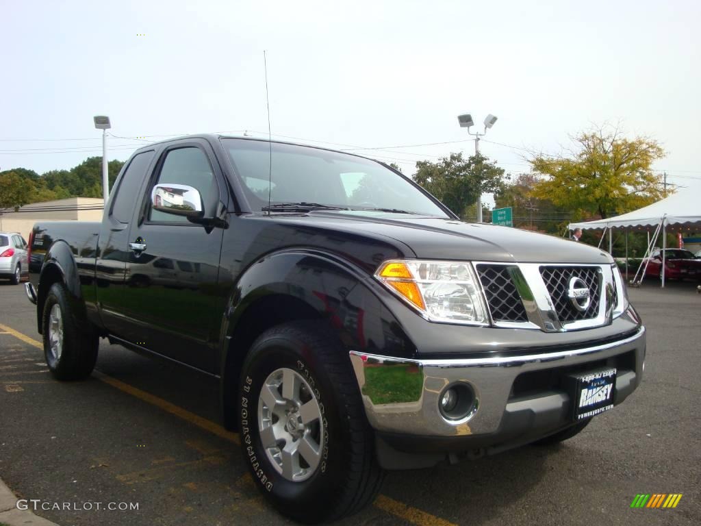 2006 Frontier NISMO King Cab 4x4 - Super Black / Charcoal photo #13