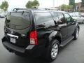 Super Black - Pathfinder SE 4x4 Photo No. 9