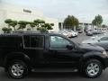 Super Black - Pathfinder SE 4x4 Photo No. 10