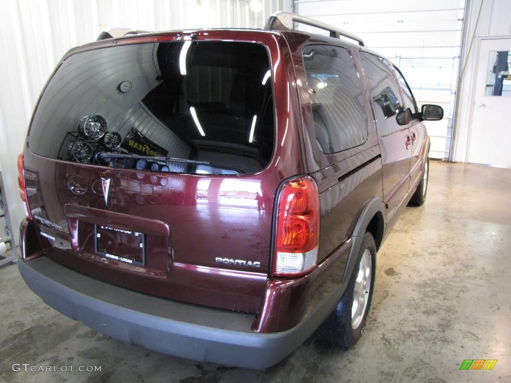 2006 Montana SV6 - Cranberry Red Metallic / Gray photo #5